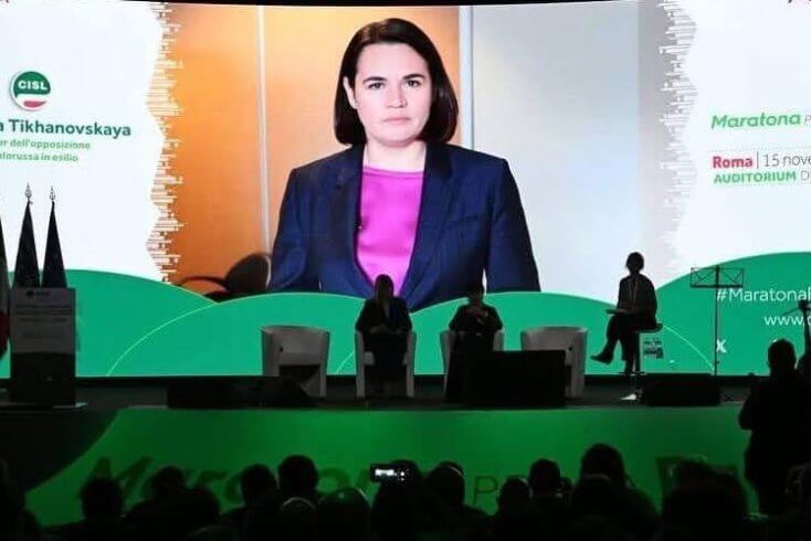 Тихановская: Диктатура всегда означает войну