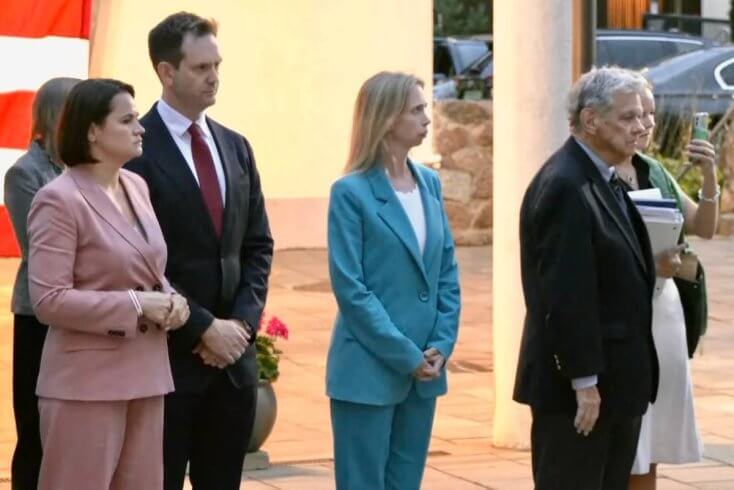 "Працуем з ім, каб вярнуць нашых людзей дадому, спыніць рэпрэсіі" — Ціханоўская вітала намінаванне Коўла на пасаду спецпасланніка па Беларусі