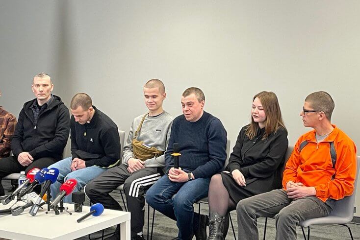 Освобожденный правозащитник Лабкович призвал администрацию Трампа продолжать добиваться освобождения всех политзаключенных (дополнено)