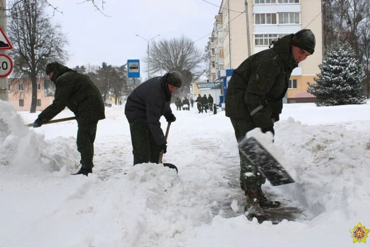 В ликвидации последствий циклона задействовано более тысячи военнослужащих