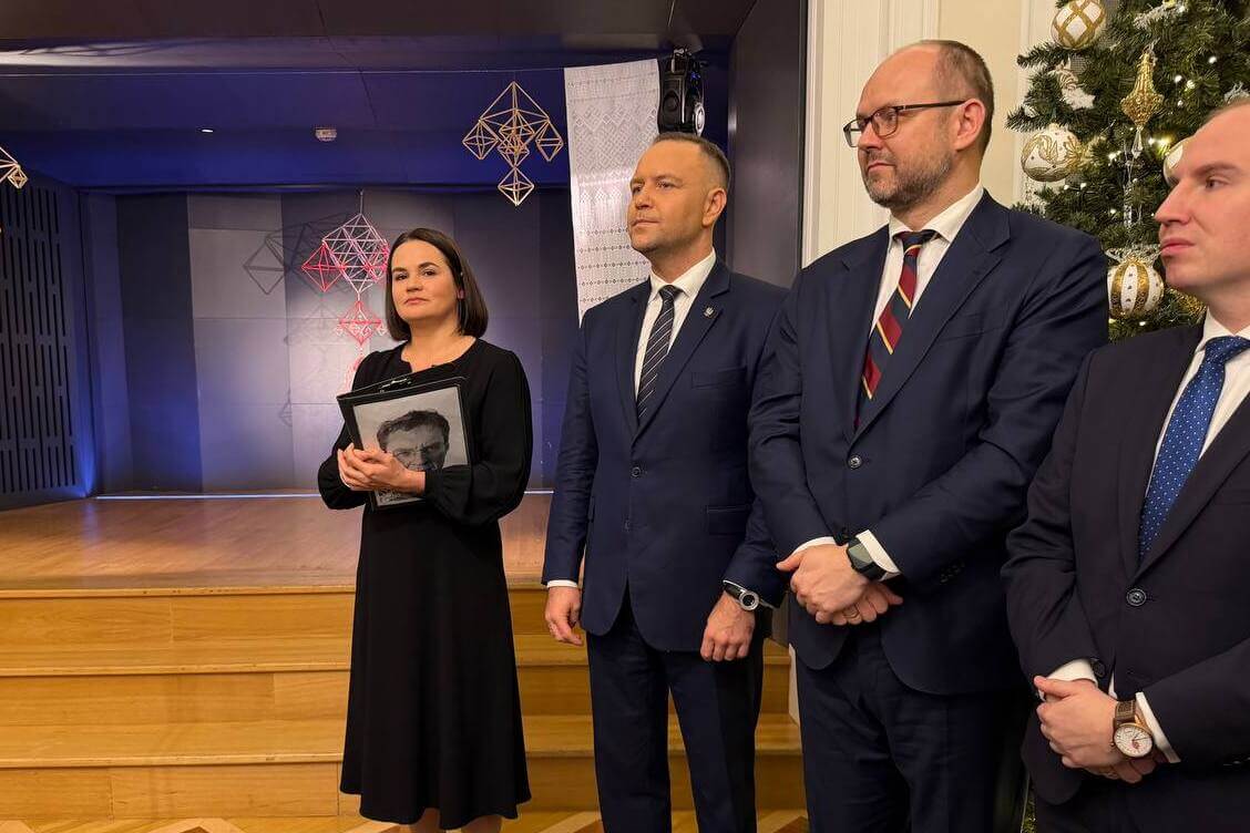 Ціханоўская на сустрэчы з Наўроцкім: Беларусы пройдуць свой шлях да свабоды, як яго калісьці прайшла Польшча