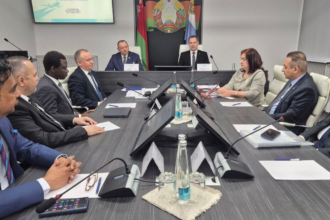 Делегация ИКАО проверяет в Минске безопасность полетов в гражданской авиации Беларуси