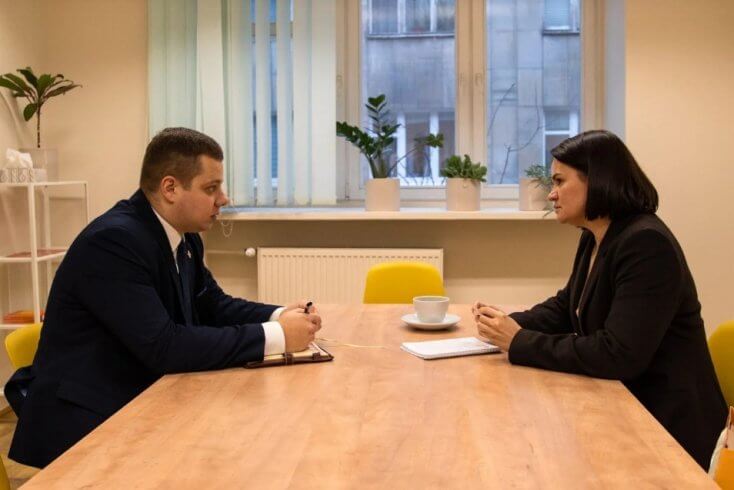 Ціханоўская абмеркавала з прадстаўніком BelPol прыцягненне да адказнасці Лукашэнкі за злачынствы