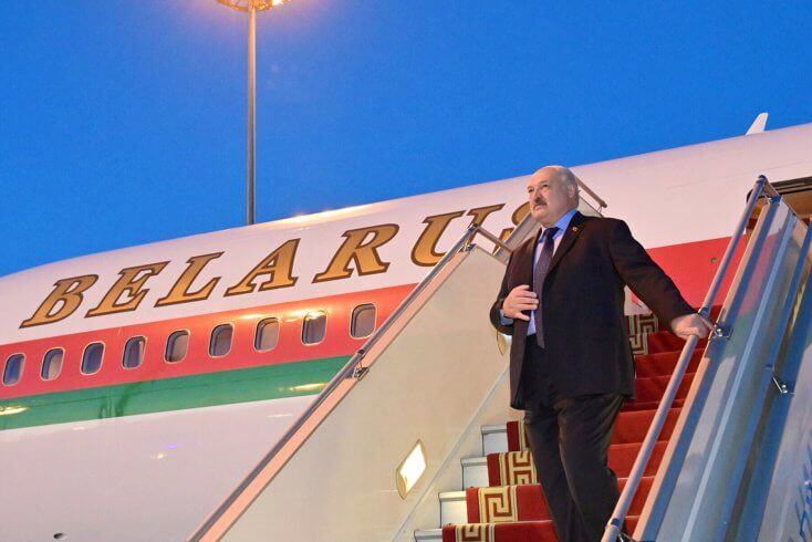 Неубедительные объяснения Эйсмонт. Почему Лукашенко не поедет в Вашингтон на встречу с Трампом