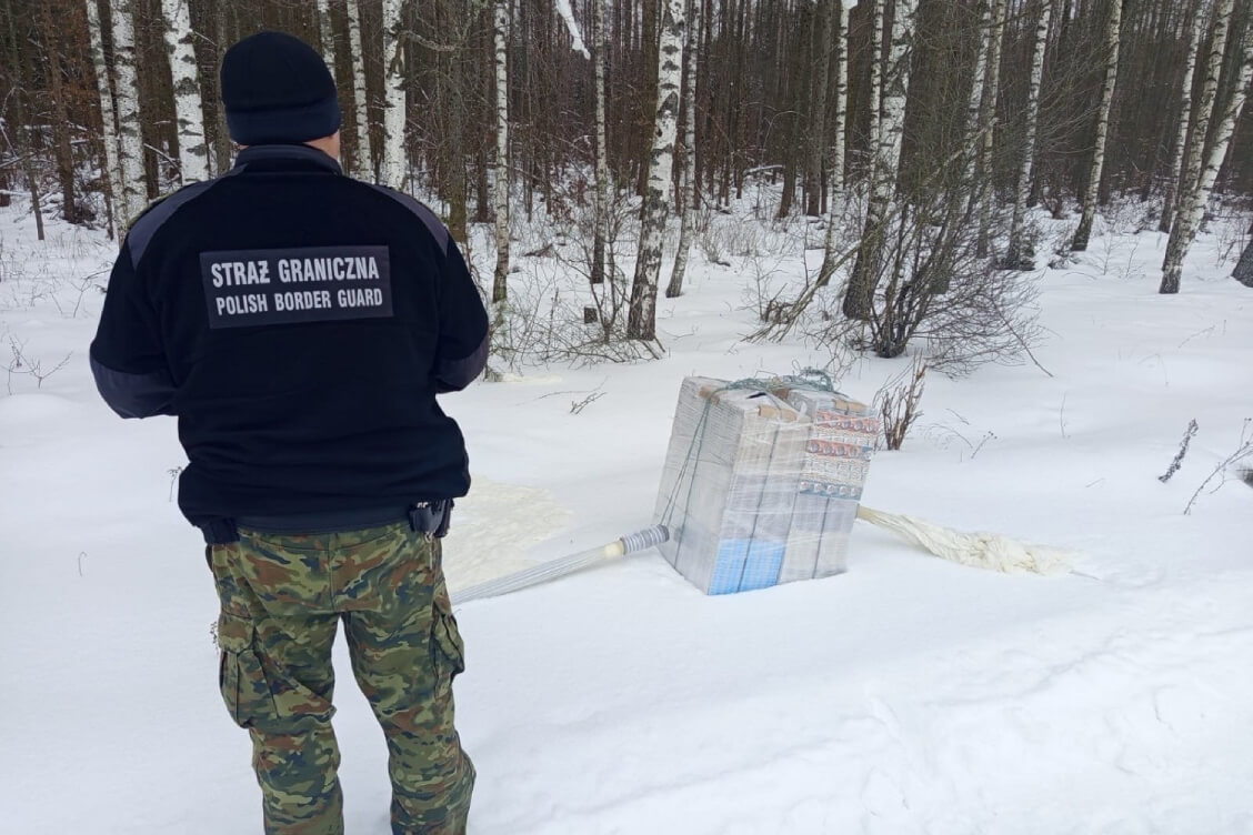 У Польшчы затрымана восем чалавек па справе аб паветранай кантрабандзе цыгарэт з Беларусі