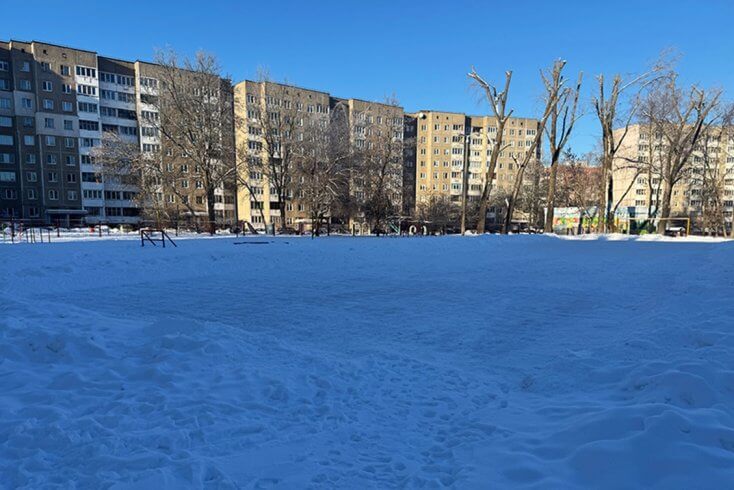 Бацькі могуць не адпраўляць дзяцей у школу незалежна ад тэмпературы на вуліцы — Мінадукацыі