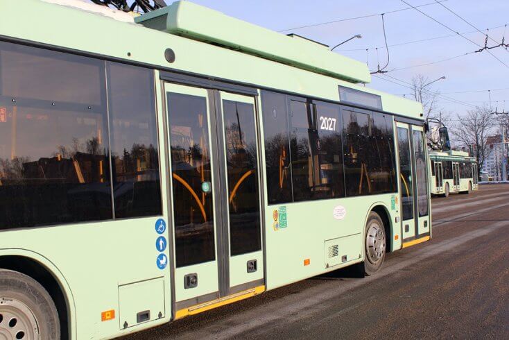 Из-за повреждений проводов в Минске произошла масштабная остановка движения троллейбусов