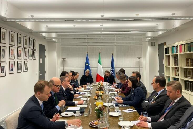 Тихановская постпредам при НАТО: Сейчас, когда Лукашенко слаб и полностью зависим, мы не должны ослаблять давление