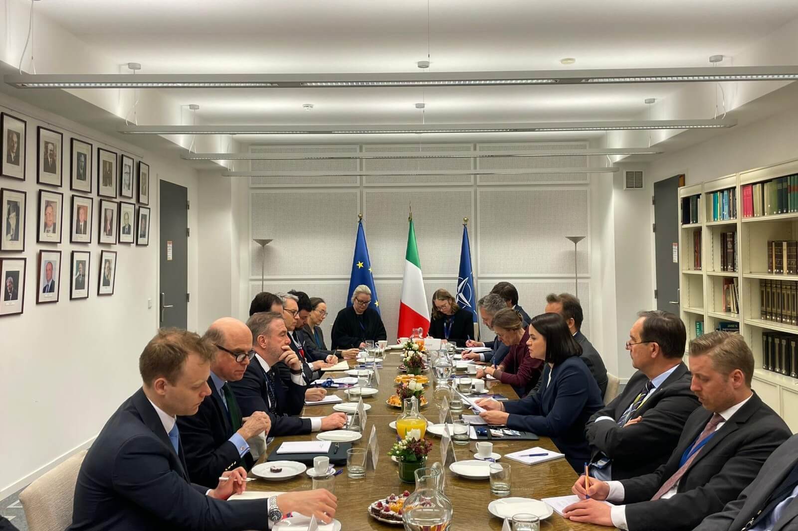 Ціханоўская пастаянным прадстаўнікам пры НАТО: Цяпер, калі Лукашэнка слабы і цалкам залежны, мы не павінны аслабляць ціск