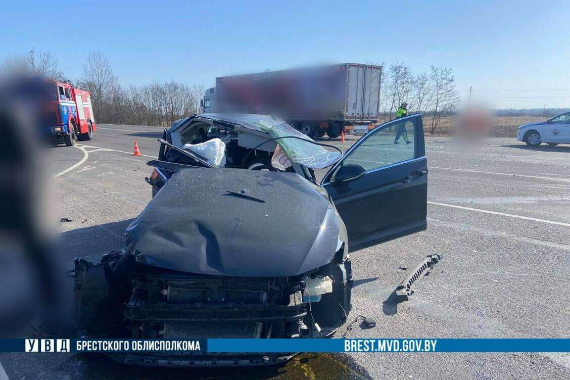 Двое детей пострадало в ДТП в Барановичском районе