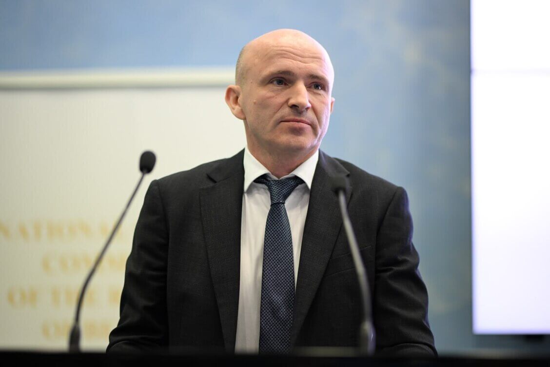 Футбольный функционер Захарченко возглавил федерацию тенниса — вместо экс-гандболиста Рутенко, собирающегося руководить баскетболом