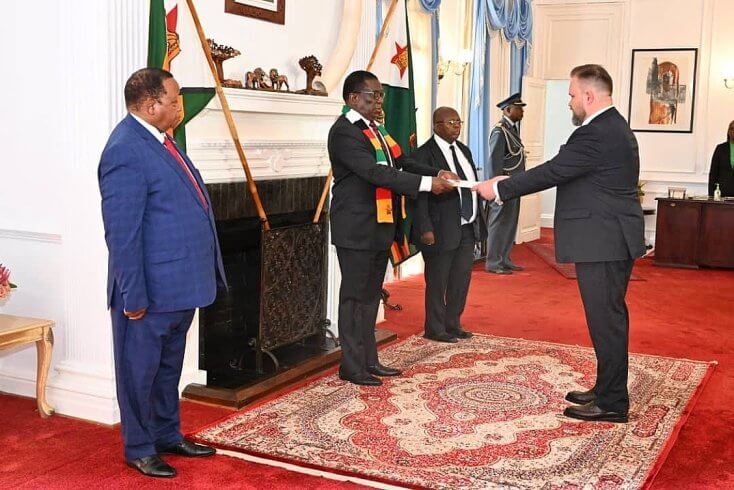 Беларусь готова "наращивать практическое взаимодействие" с Зимбабве