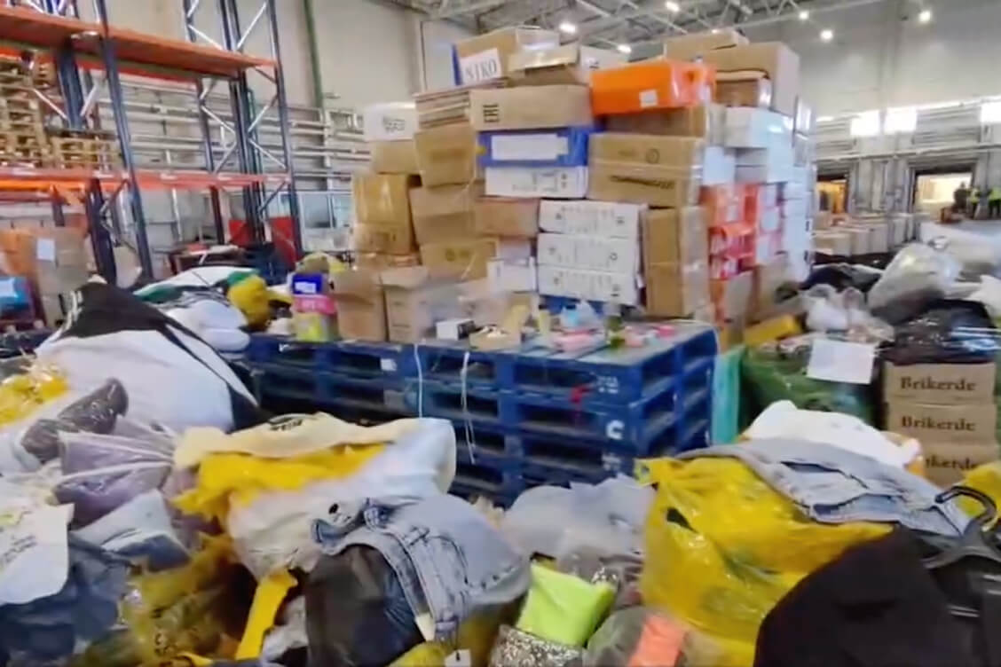 Гродненская таможня пресекла незаконную перевозку крупной партии одежды, обуви, косметики и ткани