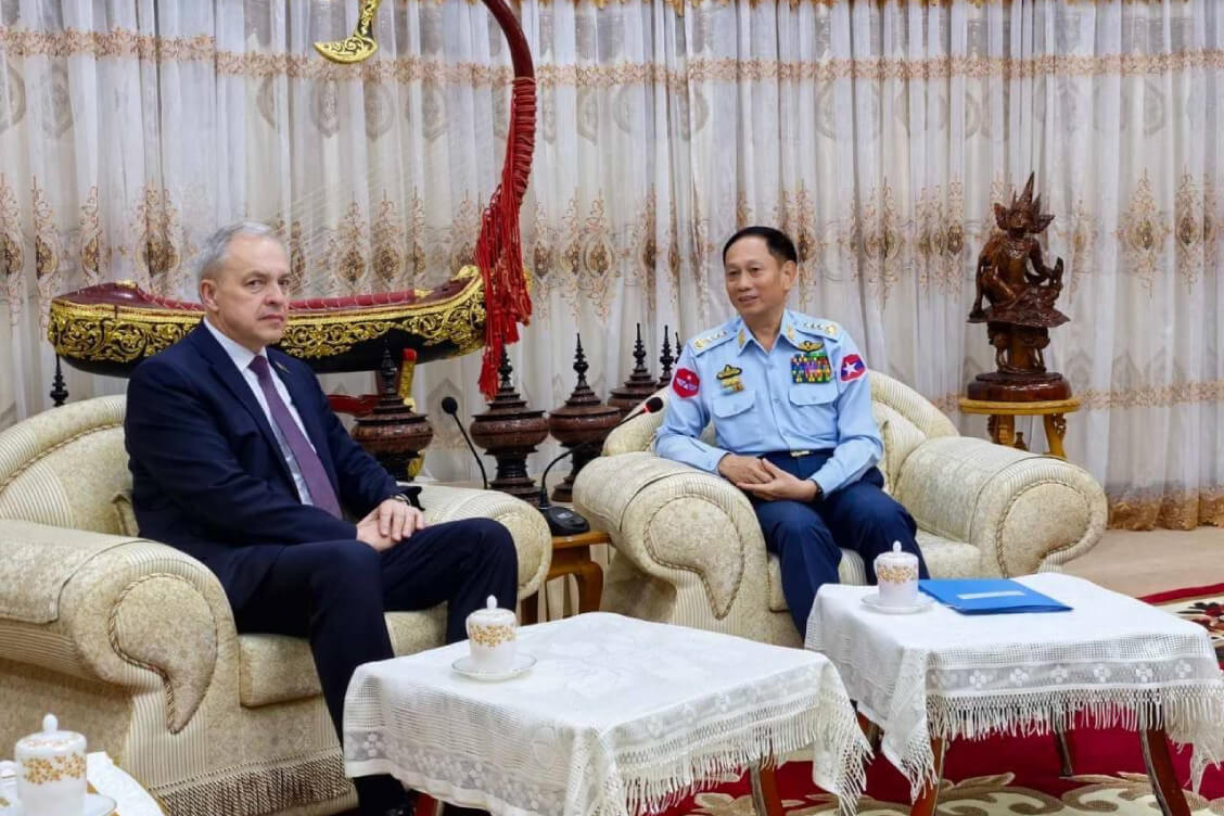 Сергеенко обсудил с министром обороны Мьянмы 