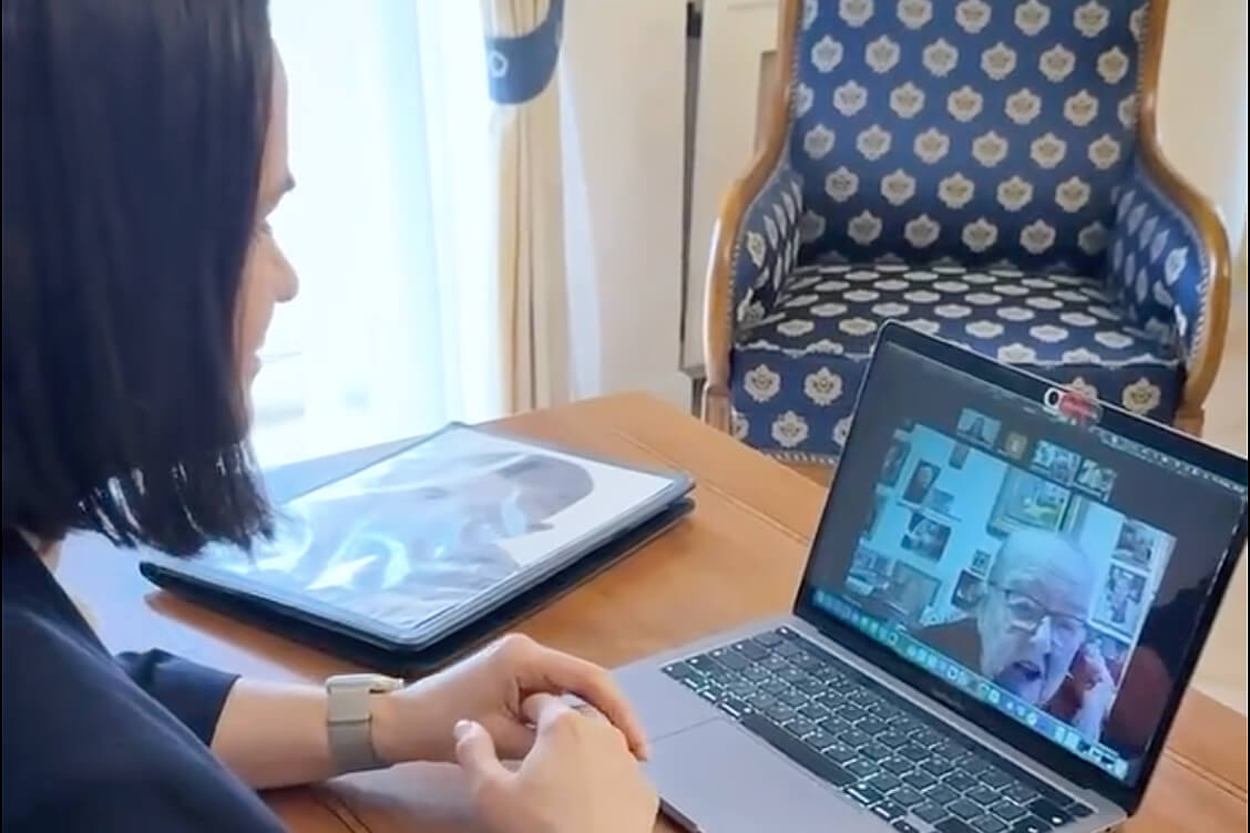 На 90-годдзе старшыні Рады БНР Сурвілы Ціханоўская падзякавала юбілярцы за парады