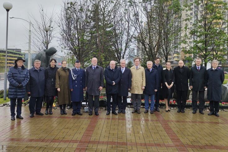 Европейские дипломаты почтили в Минске память жертв Второй мировой войны