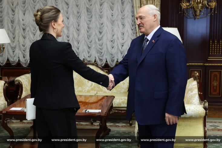 Лукашенко назвал Сербию, присоединившуюся к санкциям ЕС против Минска, 
