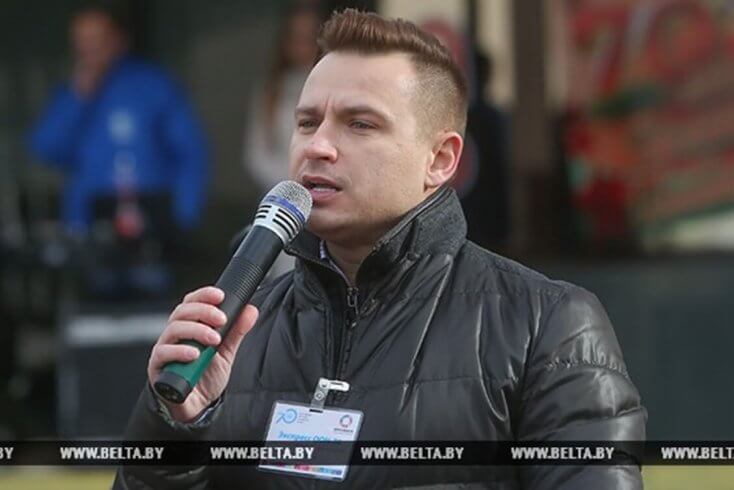 Певец Алексей Хлестов вышел на свободу после административного ареста