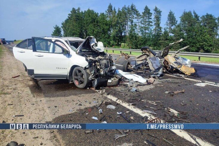 Лобовое ДТП в Островецком районе — погибли 17-летний парень и 15-летняя девушка, пять человек госпитализировано (дополнено)