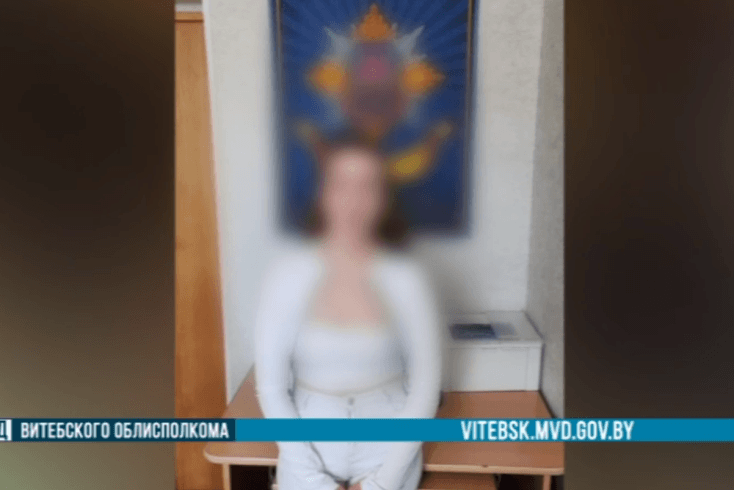 Милиция угрожает уголовным делом 22-летней жительнице Новополоцка — сфотографировала сотрудников МВД, прокомментировала их действия
