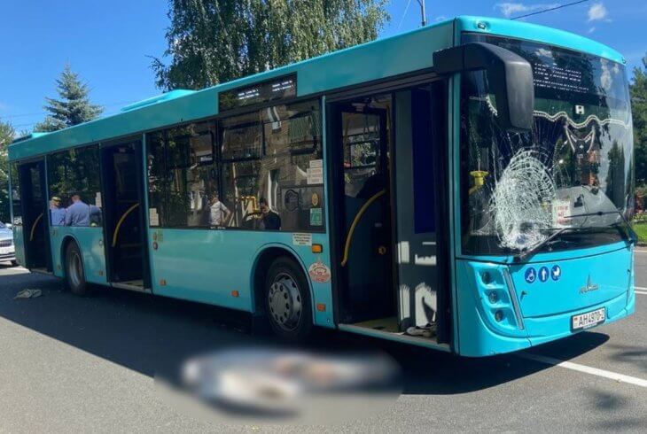 У ДТЗ з удзелам аўтобуса ў Віцебску загінула пенсіянерка