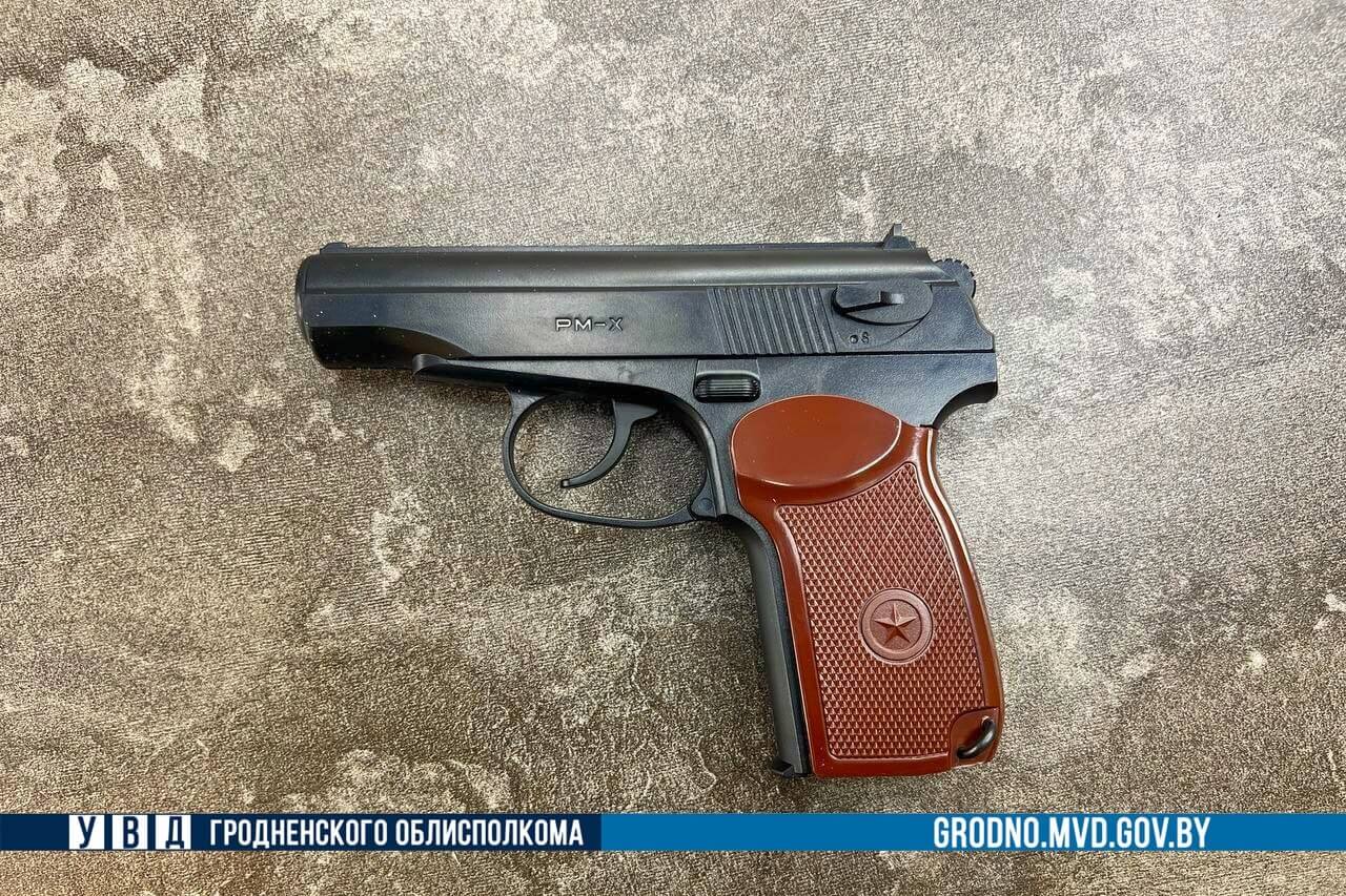 14-гадовы школьнік абстраляў з пнеўматычнага пісталета кіёск у Лідзе