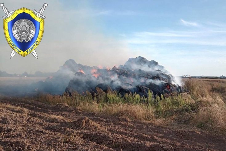 У Смаргонскім раёне 9-гадовы хлопчык падпаліў салому — згарэла 450 тон