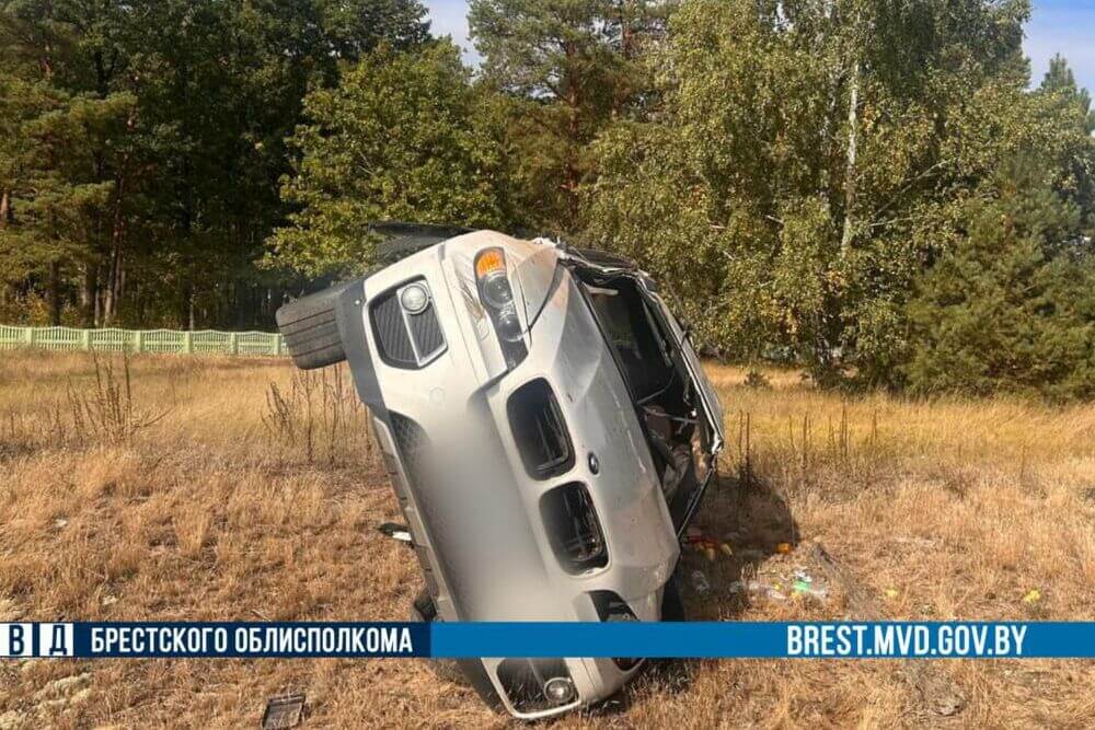 Малады кіроўца загінуў у ДТЗ пад Лунінцом — 