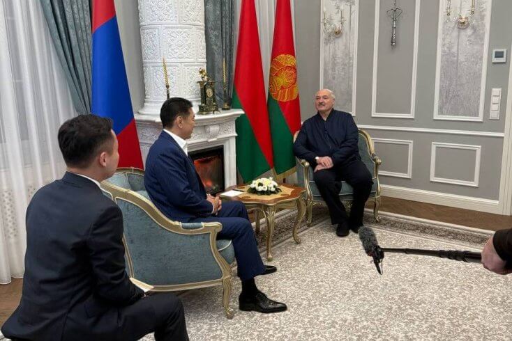 Лукашэнка назваў "смешнымі" аб'ёмы ўзаемнага гандлю Беларусі і Манголіі